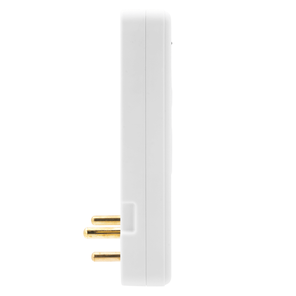 Ellies 3 Way Medium Surge adaptor Schuko,with type C + USB