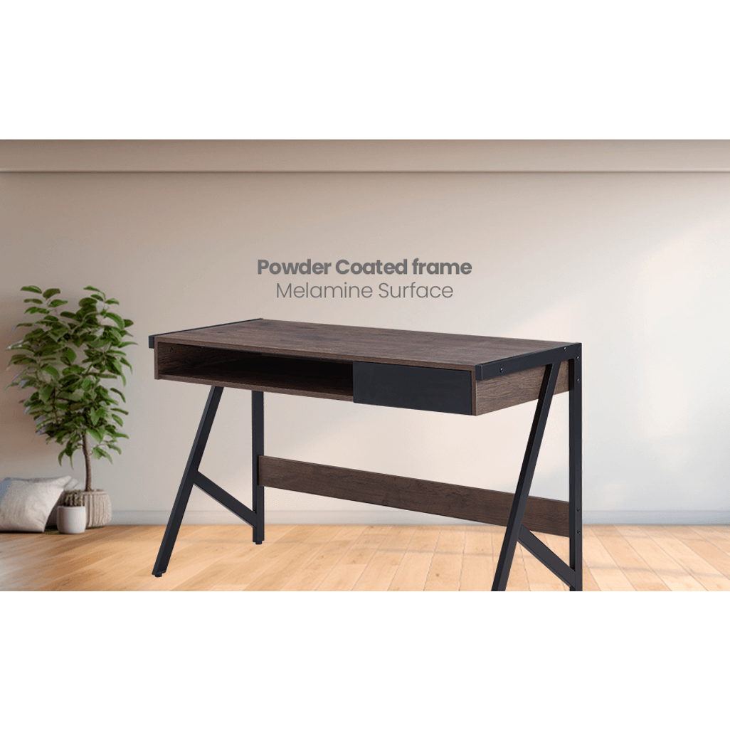 Everfurn Calantra Desk