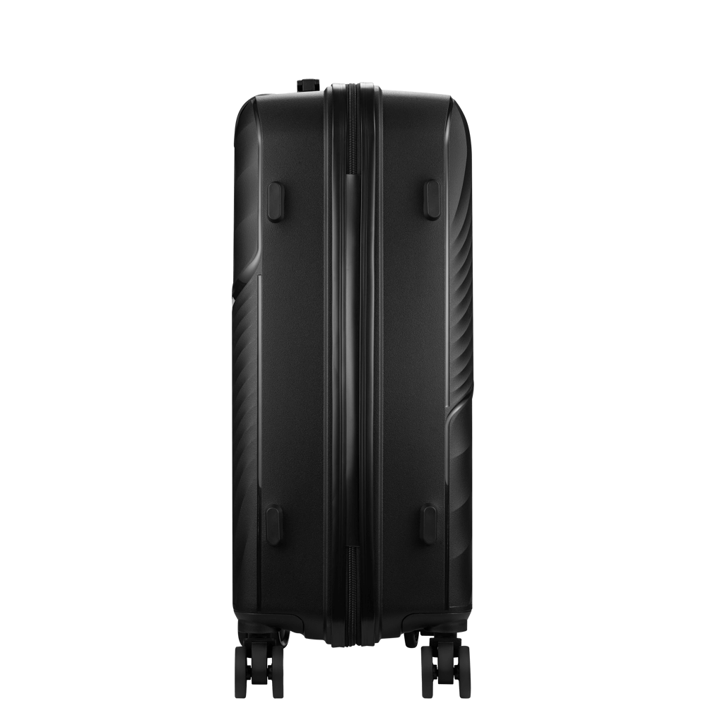 Travelwize Quartz PP 66cm black 4-wheels spinner luggage front view showcasing sleek design and durable material.