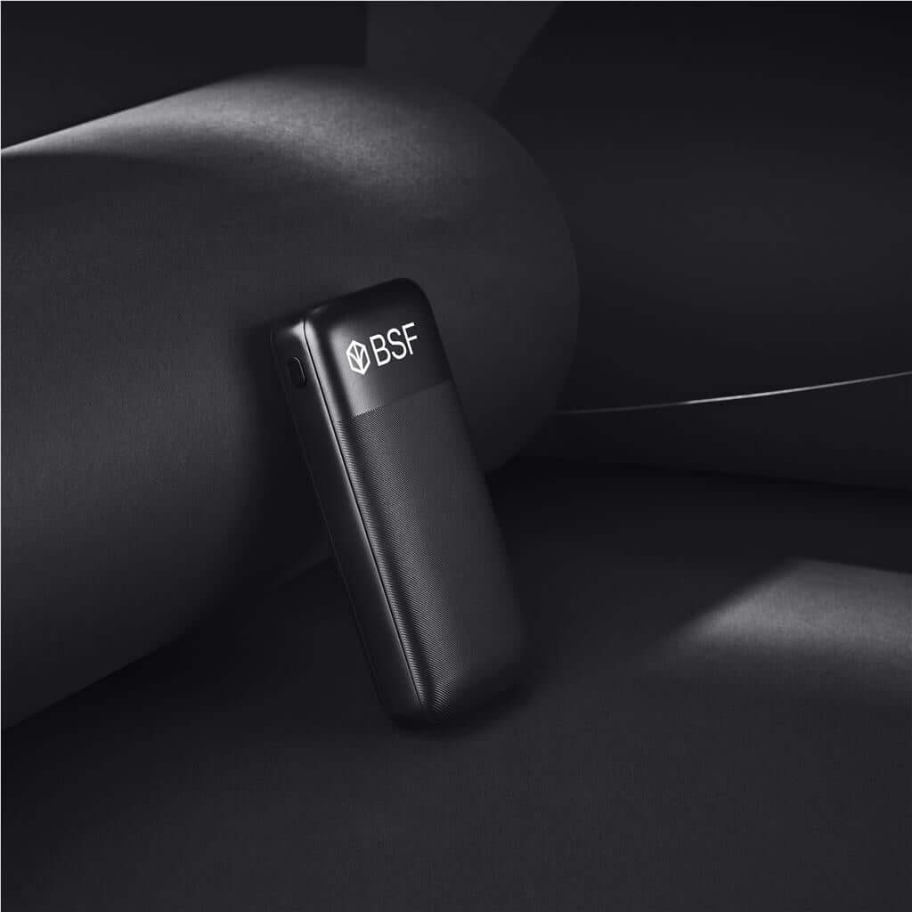 MT-AV-471-B Alex Varga Spartacus Fast Charge 20W Power Bank -20000mAh
