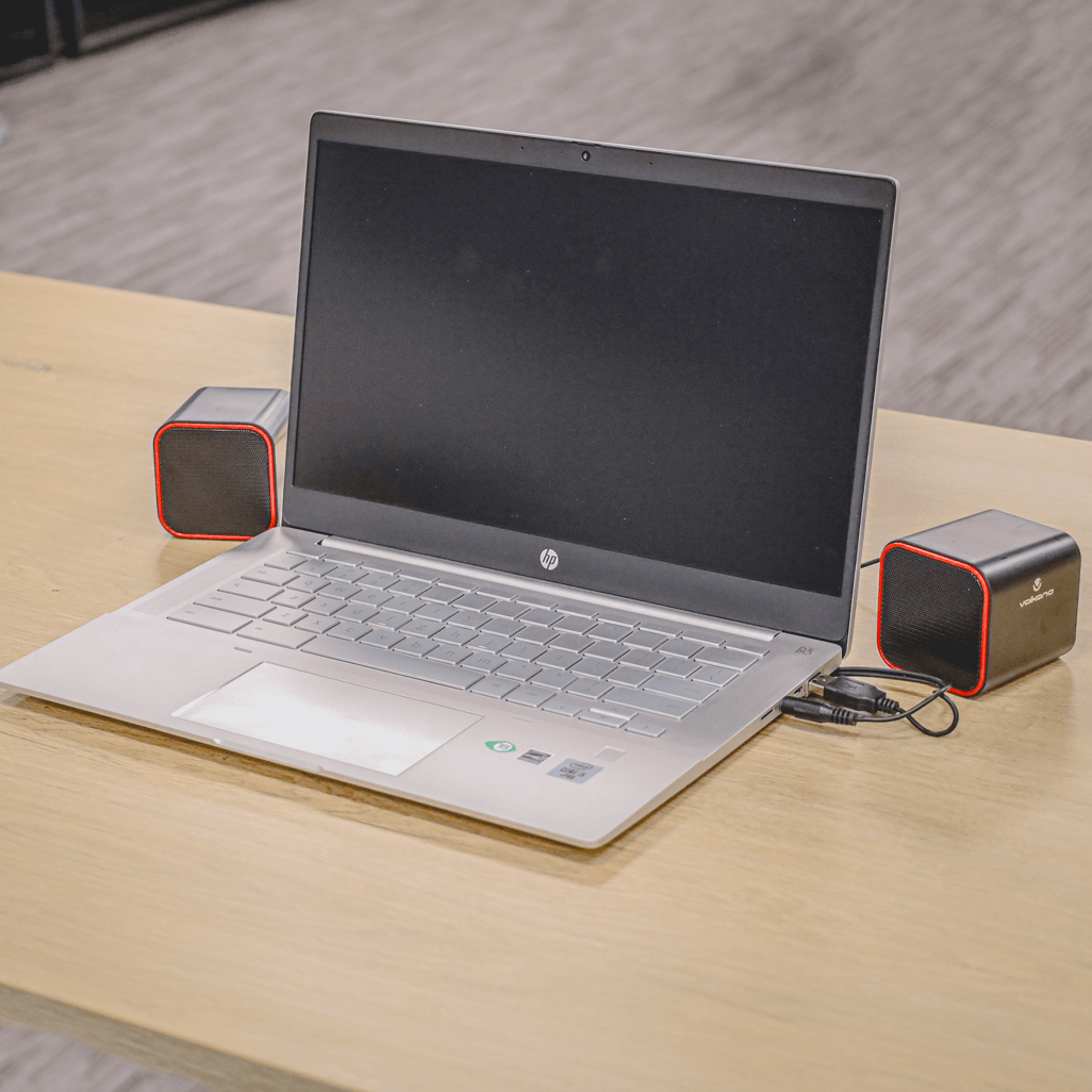 Volkano Diamond Series USB Speaker - Red
