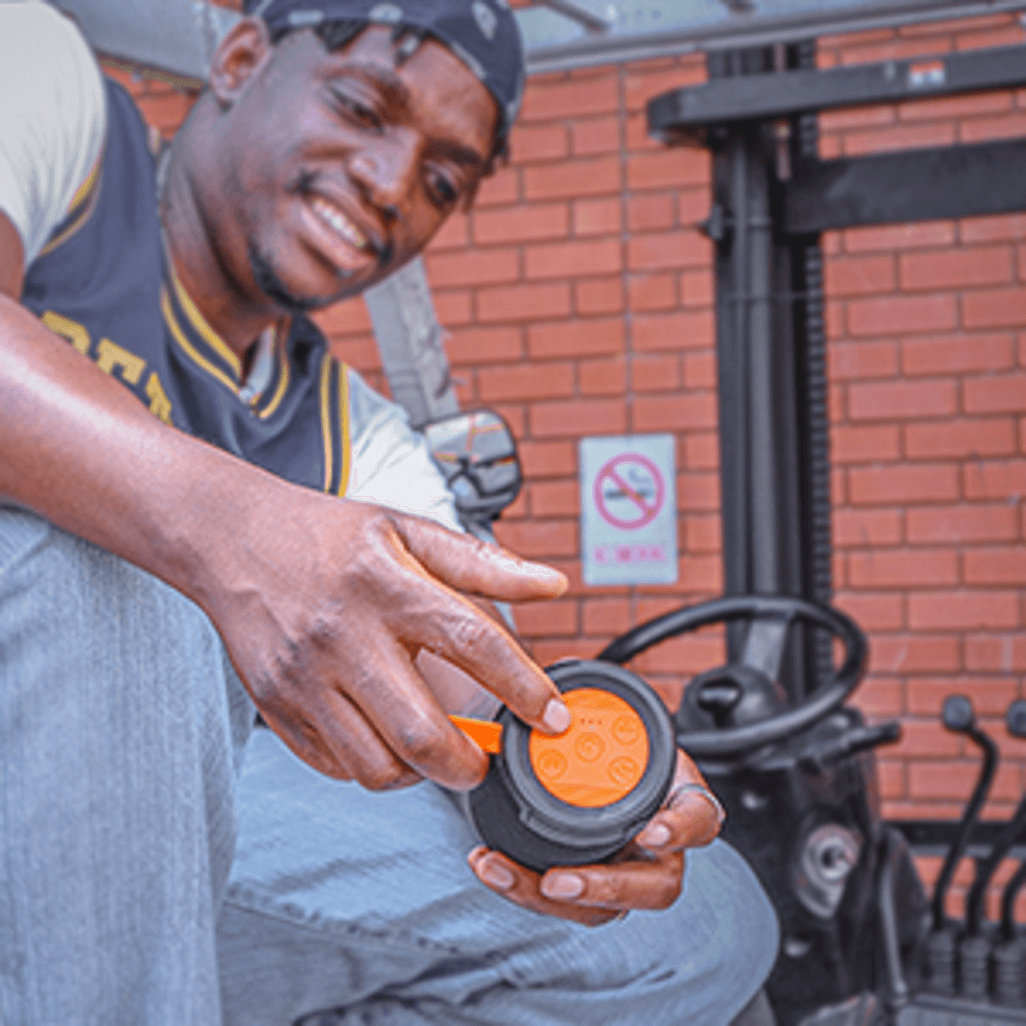 Volkano Stun 2.0 Series Bluetooth Speaker - Black